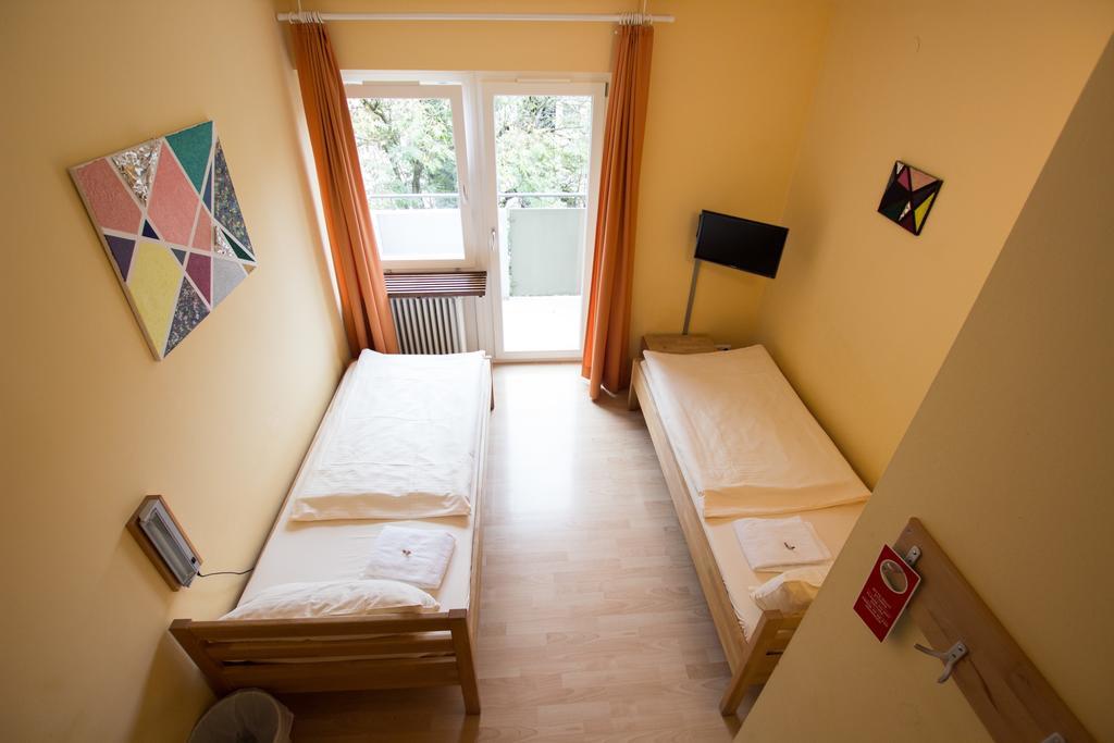 Hostel Sleps Augsburg Exterior foto